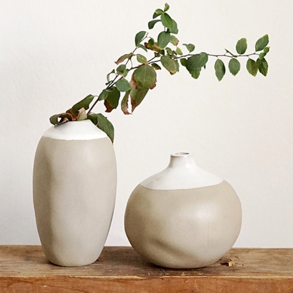 Barro Natural Clay Glazed Mini Flower Vase tall - Picture 2 of 5